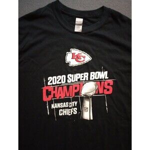 NWOT Kansas City Chiefs LIX Super Bowl Champions T-Shirt Large Gildan Tag